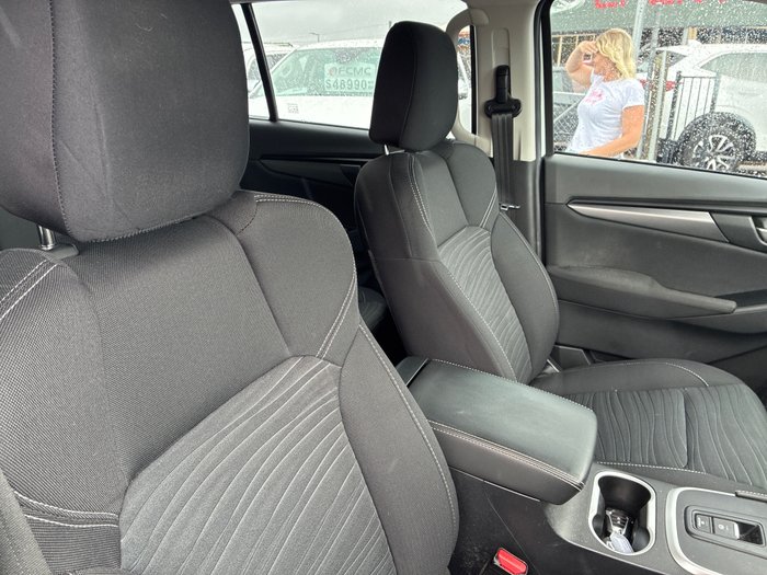 2024 Isuzu MU-X LS-M