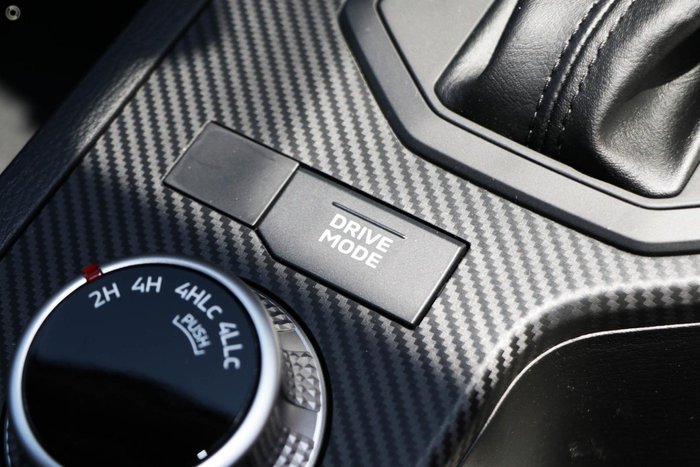 2025 Mitsubishi Triton GLX-R