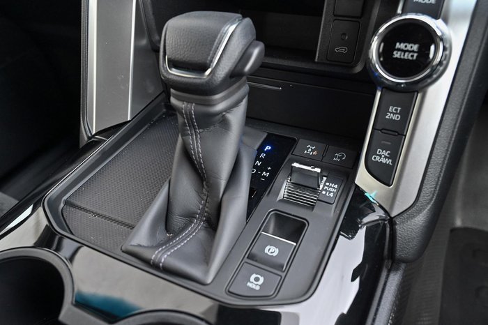 2025 Toyota Landcruiser GX FJA300R 4X4 Dual Range Eclipse Black