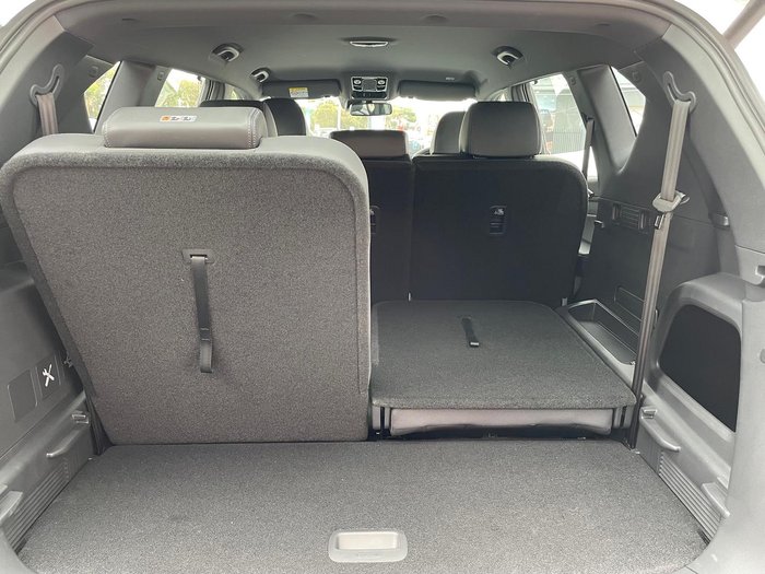 2025 KGM Rexton Advance