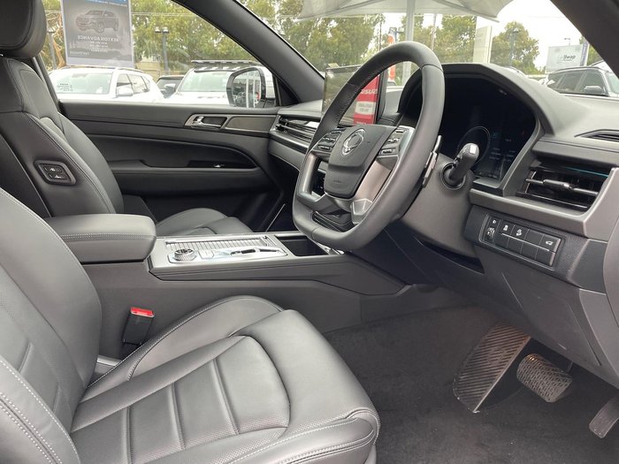 2025 KGM Rexton Advance