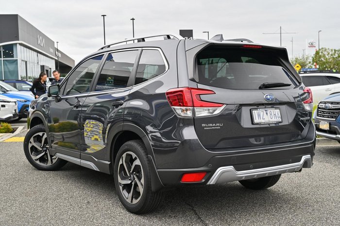2022 Subaru Forester 2.5i-S