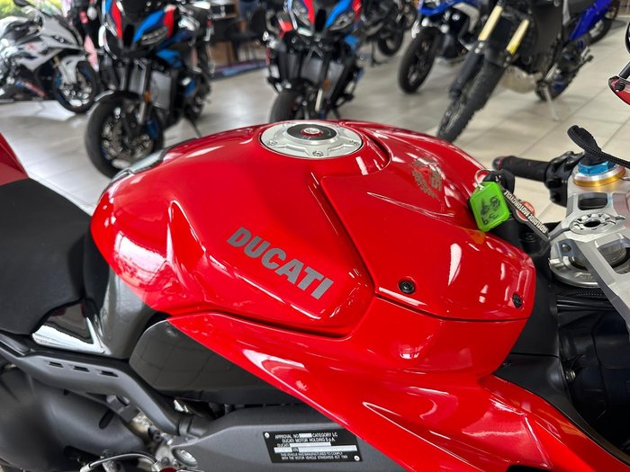 2020 Ducati Panigale V4 25 Anniversario 916 Panigale V4 Red