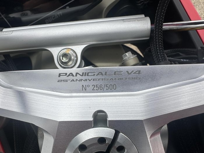 2020 Ducati Panigale V4 25 Anniversario 916 Panigale V4 Red