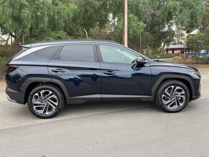 2026 Hyundai Tucson Hybrid Premium
