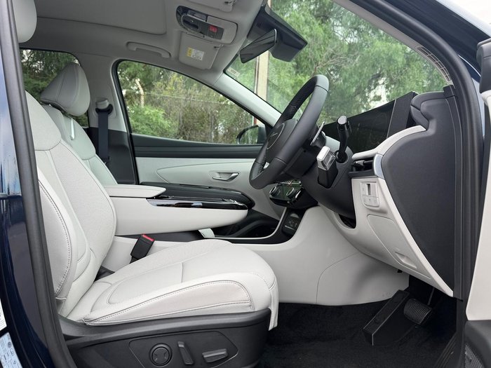2026 Hyundai Tucson Hybrid Premium