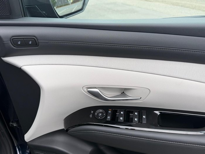 2026 Hyundai Tucson Hybrid Premium