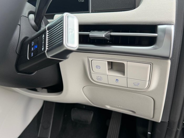 2026 Hyundai Tucson Hybrid Premium