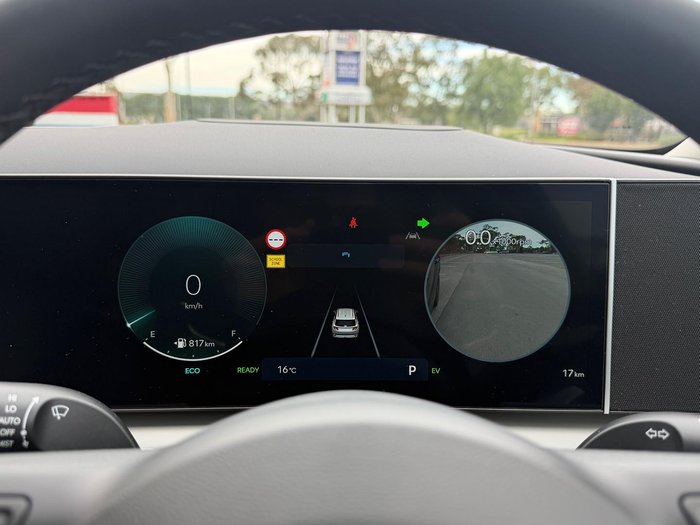2026 Hyundai Tucson Hybrid Premium