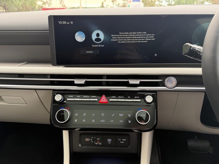 2026 Hyundai Tucson Hybrid Premium