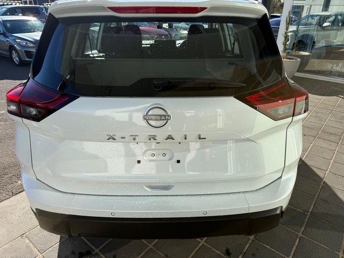 2025 Nissan X-TRAIL ST