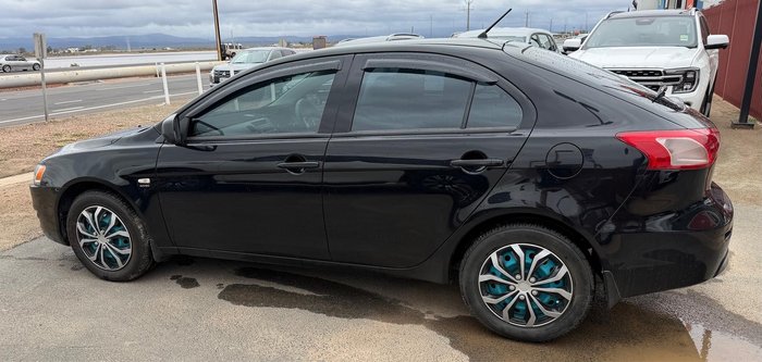 2010 Mitsubishi Lancer ES