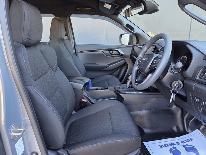 2025 Isuzu D-MAX X-RIDER