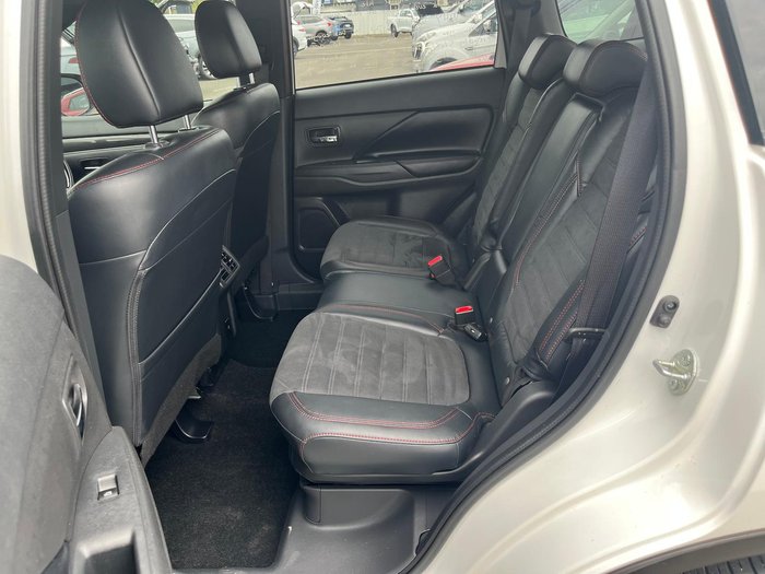 2021 Mitsubishi Outlander Black Edition ZL MY21 Starlight