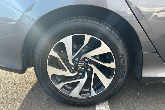 2016 Honda Civic VTi-S