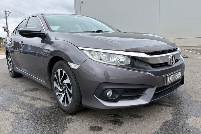 2016 Honda Civic VTi-S