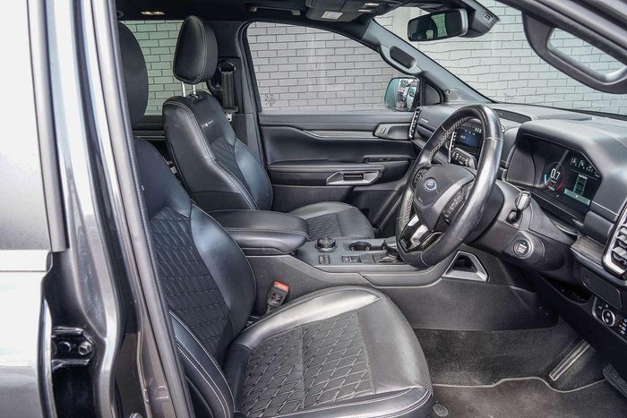 2023 Ford Everest Platinum