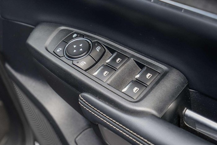 2023 Ford Everest Platinum