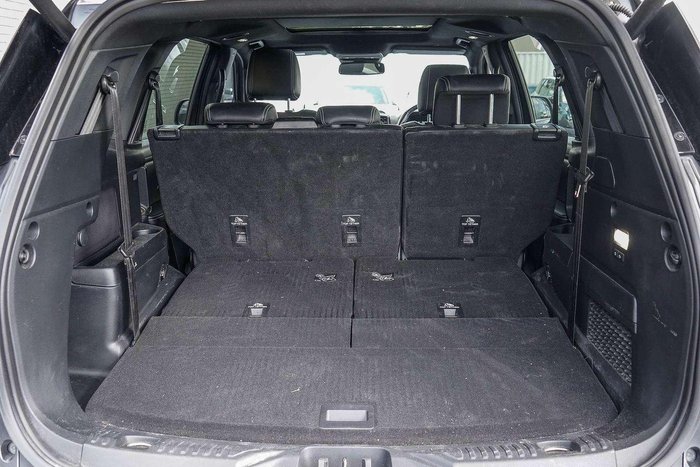 2023 Ford Everest Platinum