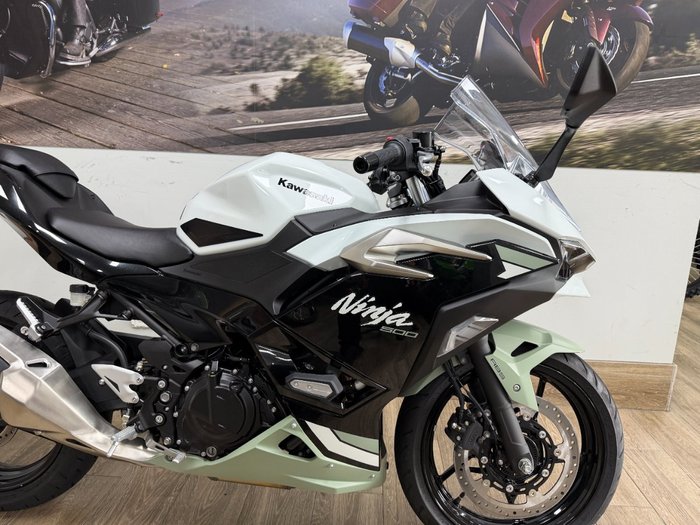 2026 Kawasaki 2026 Kawasaki 500CC NINJA 500 SE (LAMS) SPORTS WHITE