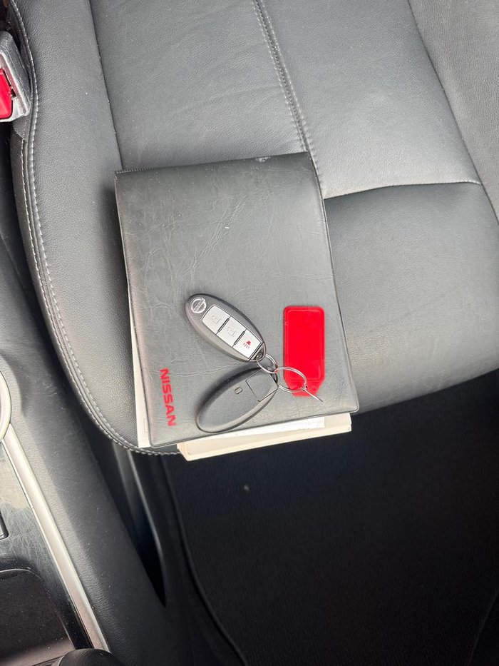 2013 Nissan Pathfinder ST-L