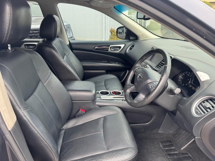 2013 Nissan Pathfinder ST-L