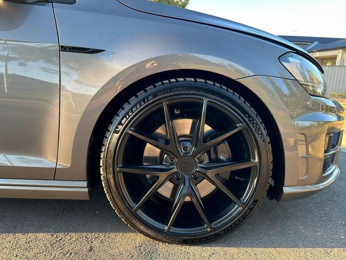 2013 Volkswagen Golf R