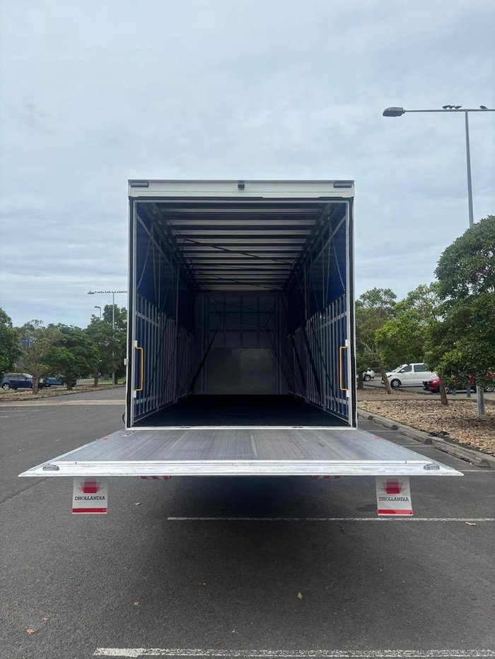 2025 Isuzu F Series FSR 140/120-240 AM R56