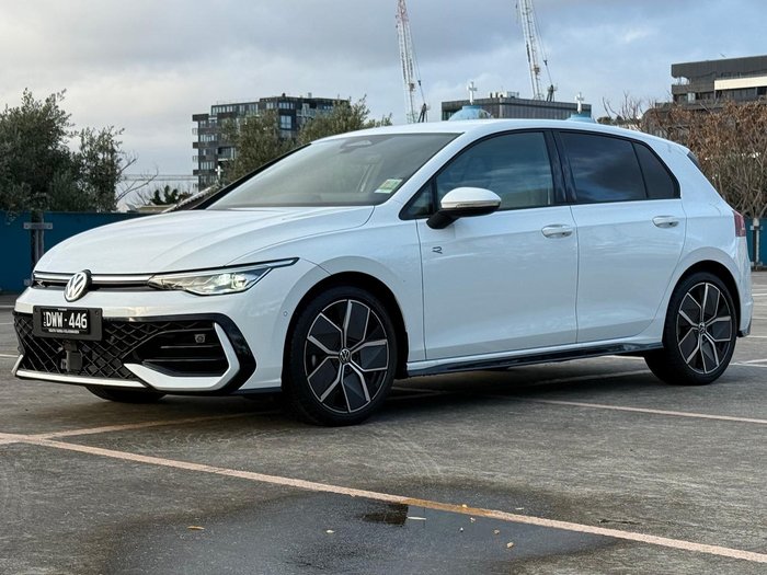 2025 Volkswagen Golf 110TSI R-Line