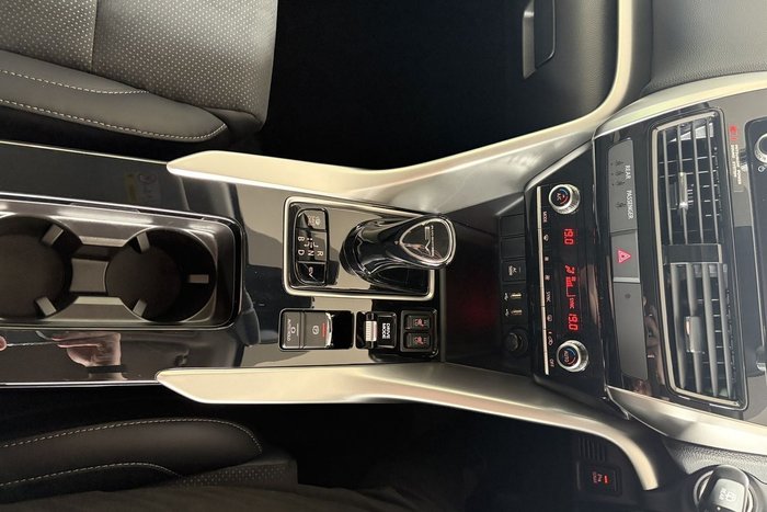 2024 Mitsubishi Eclipse Cross PHEV Aspire