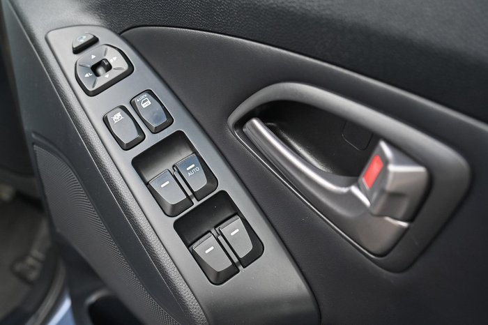 2013 Hyundai ix35 Trophy Series II Blue Berry