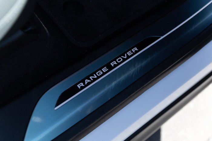 2025 Land Rover Range Rover Sport D250 Dynamic SE