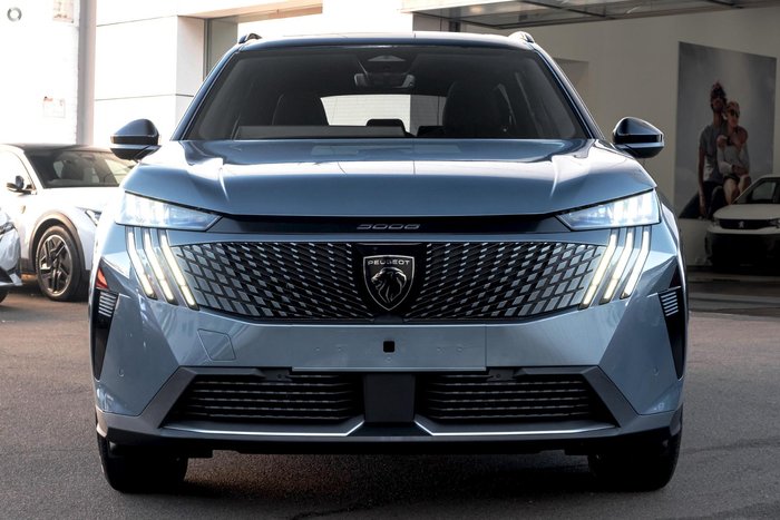 2025 Peugeot 5008 GT Premium Hybrid