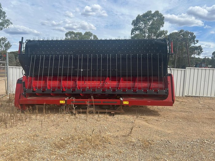 2023 CASE IH 3016 Pick Up Front