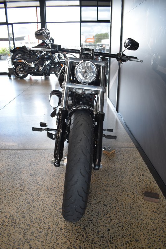 2017 HARLEY-DAVIDSON FXSB SOFTAIL BREAKOUT