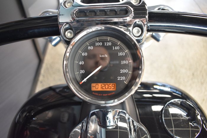 2017 HARLEY-DAVIDSON FXSB SOFTAIL BREAKOUT