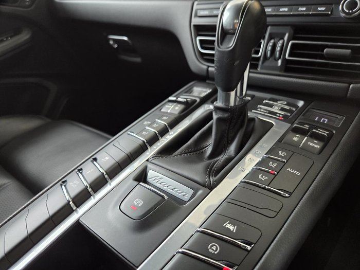 2019 Porsche Macan S