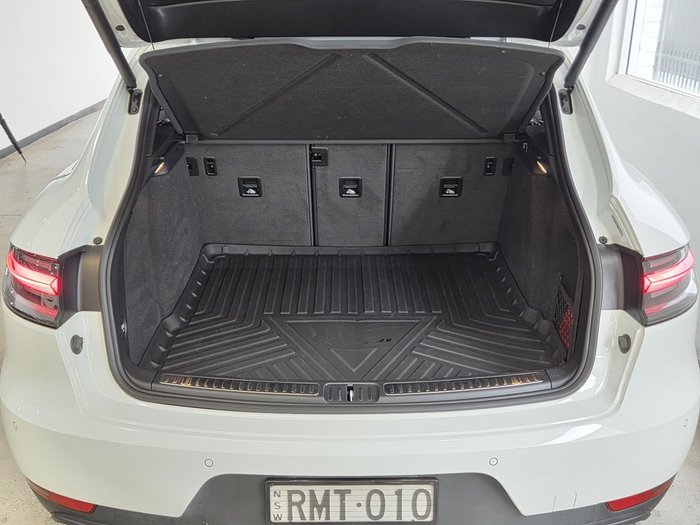 2019 Porsche Macan S