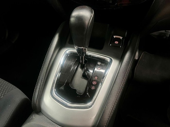 2015 Nissan QASHQAI ST J11 Platinum