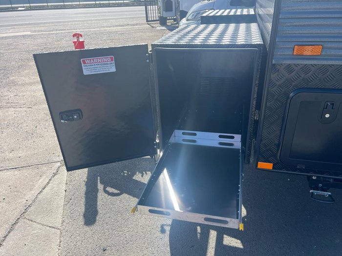 2026 JB Caravans Dirt Road Xtreme 17'10Rd