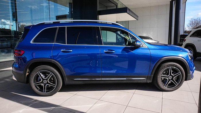 2025 Mercedes-Benz GLB-Class GLB200