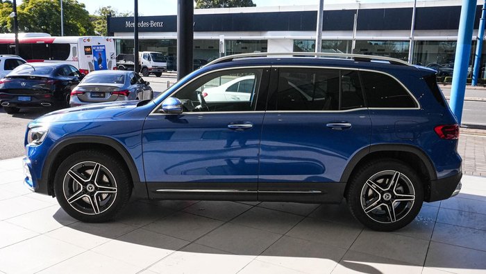 2025 Mercedes-Benz GLB-Class GLB200