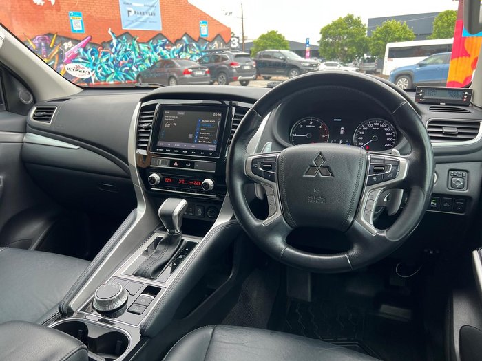 2020 Mitsubishi Pajero Sport GLS