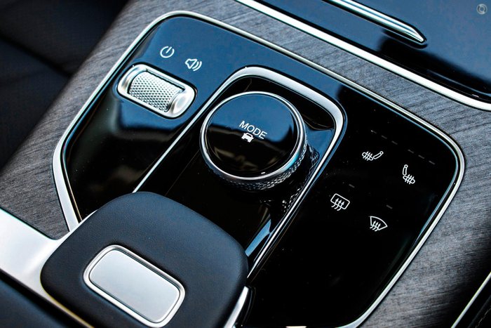 2025 Jaecoo J8 Track