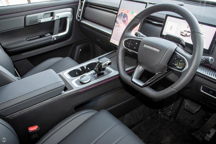 2025 Jaecoo J7 Track