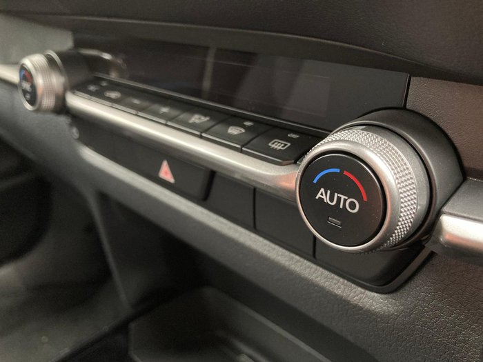 2025 Mazda CX-30 G20 Evolve