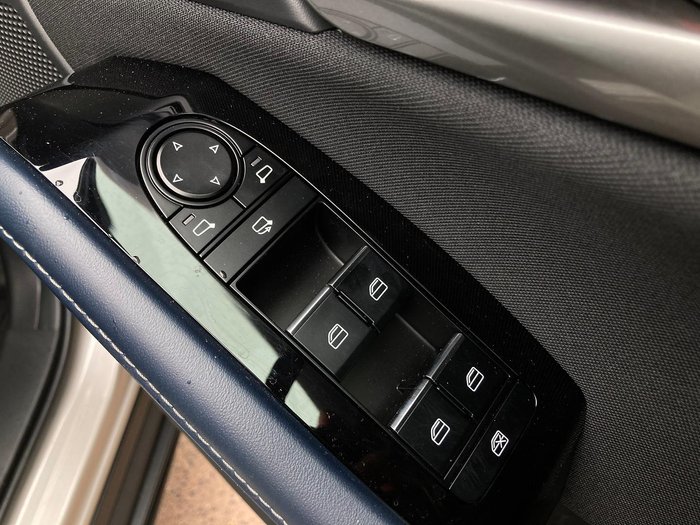 2025 Mazda CX-30 G20 Evolve