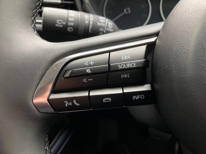 2025 Mazda CX-30 G20 Evolve