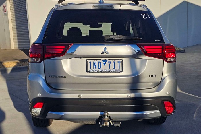 2017 Mitsubishi Outlander LS Safety Pack