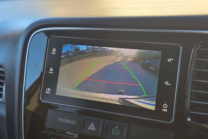 2017 Mitsubishi Outlander LS Safety Pack